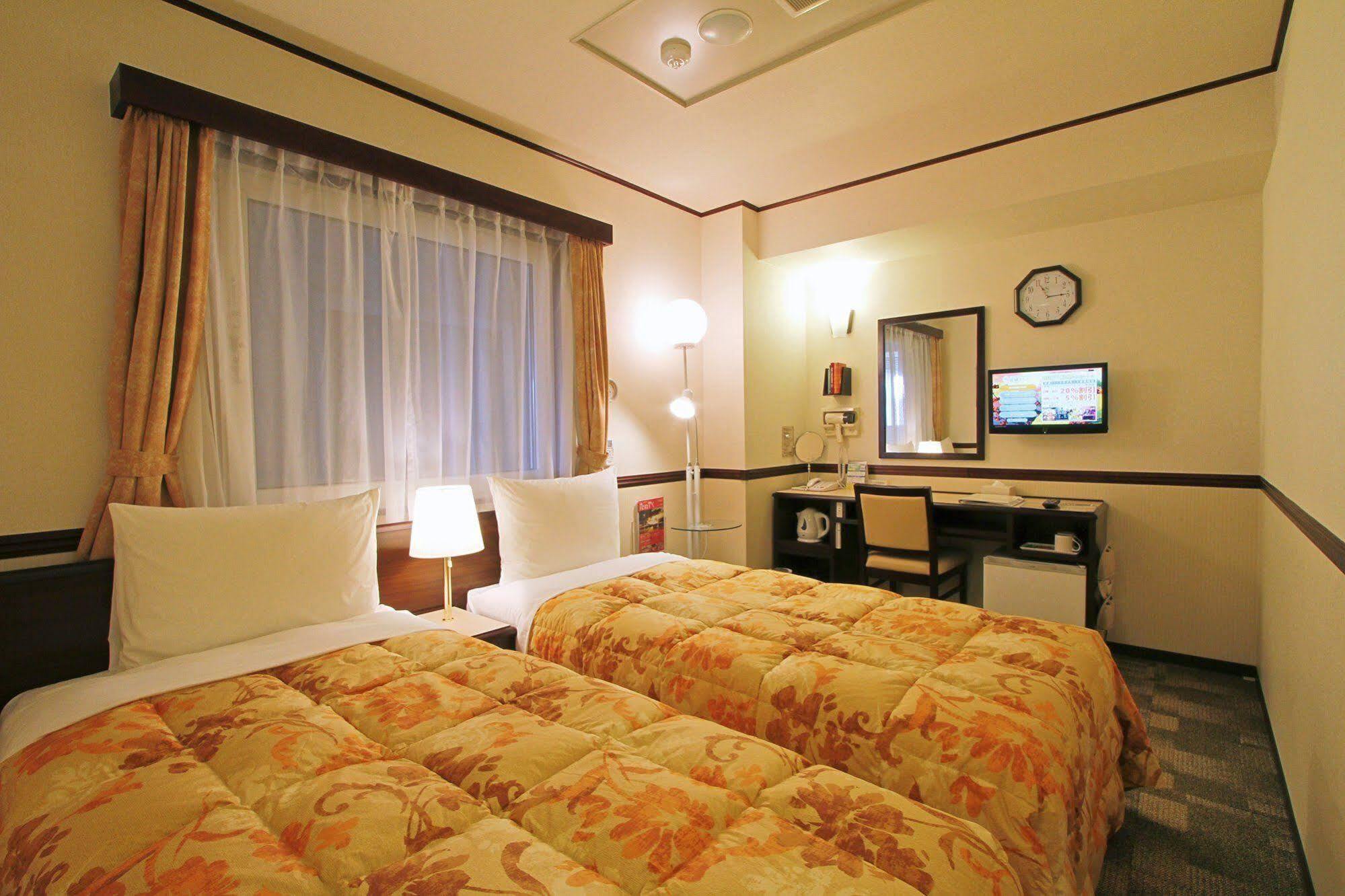 Toyoko Inn Tokyo Seibu Ikebukuro Sen Higashi Kurume Eki Nishi Guchi Extérieur photo